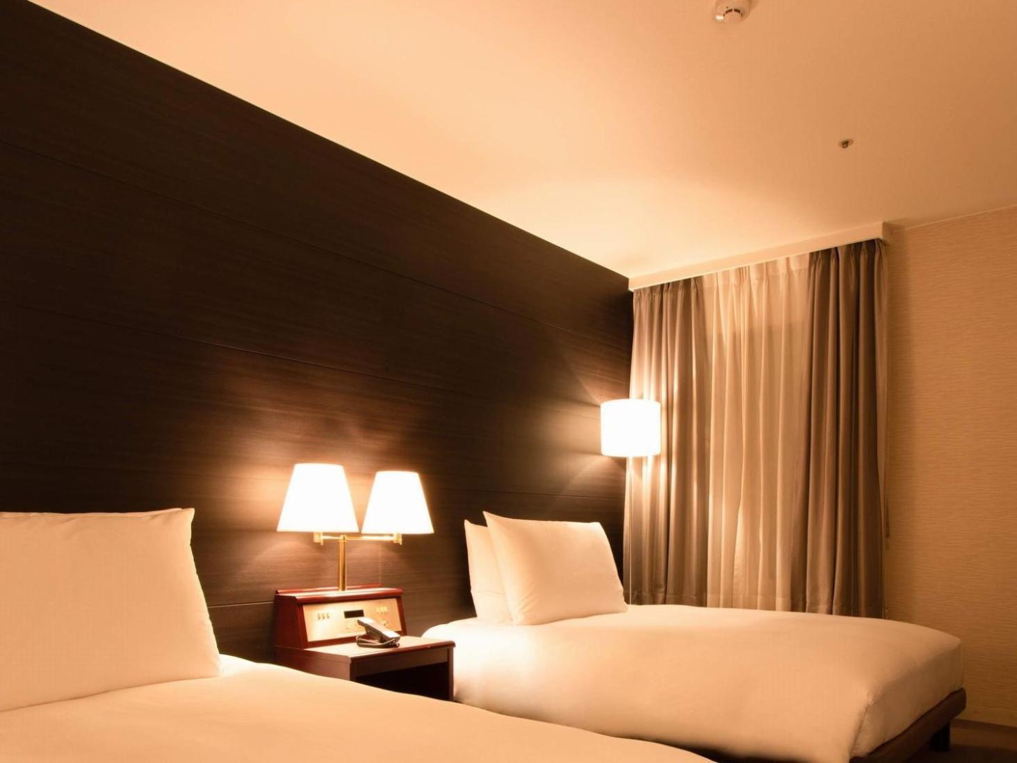 Hilltop Fukuoka Hotel